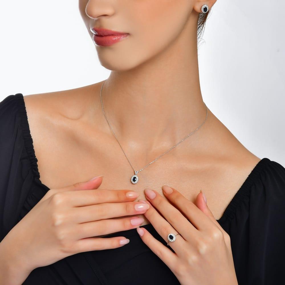 1.34 Karat Safir Pırlanta Küpe