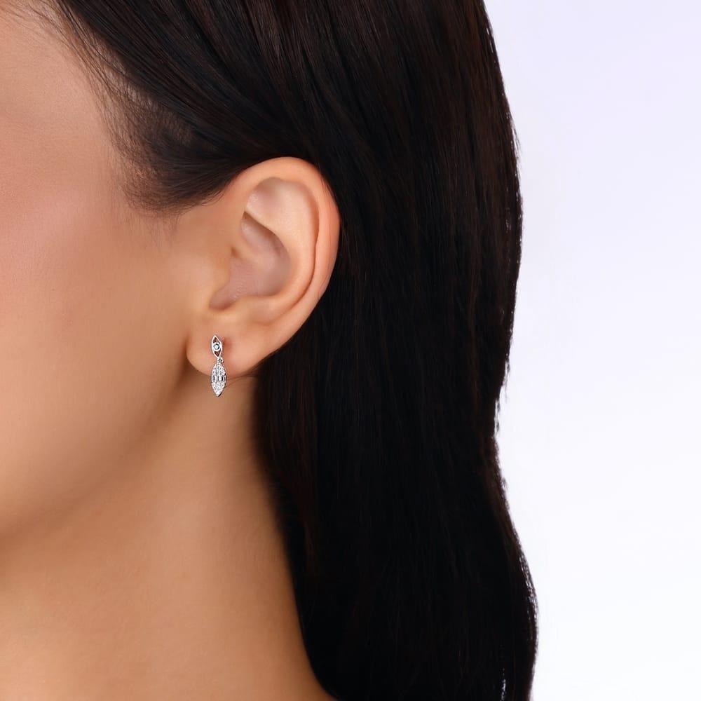 0.25 Karat Eliza Baget Pırlanta Küpe