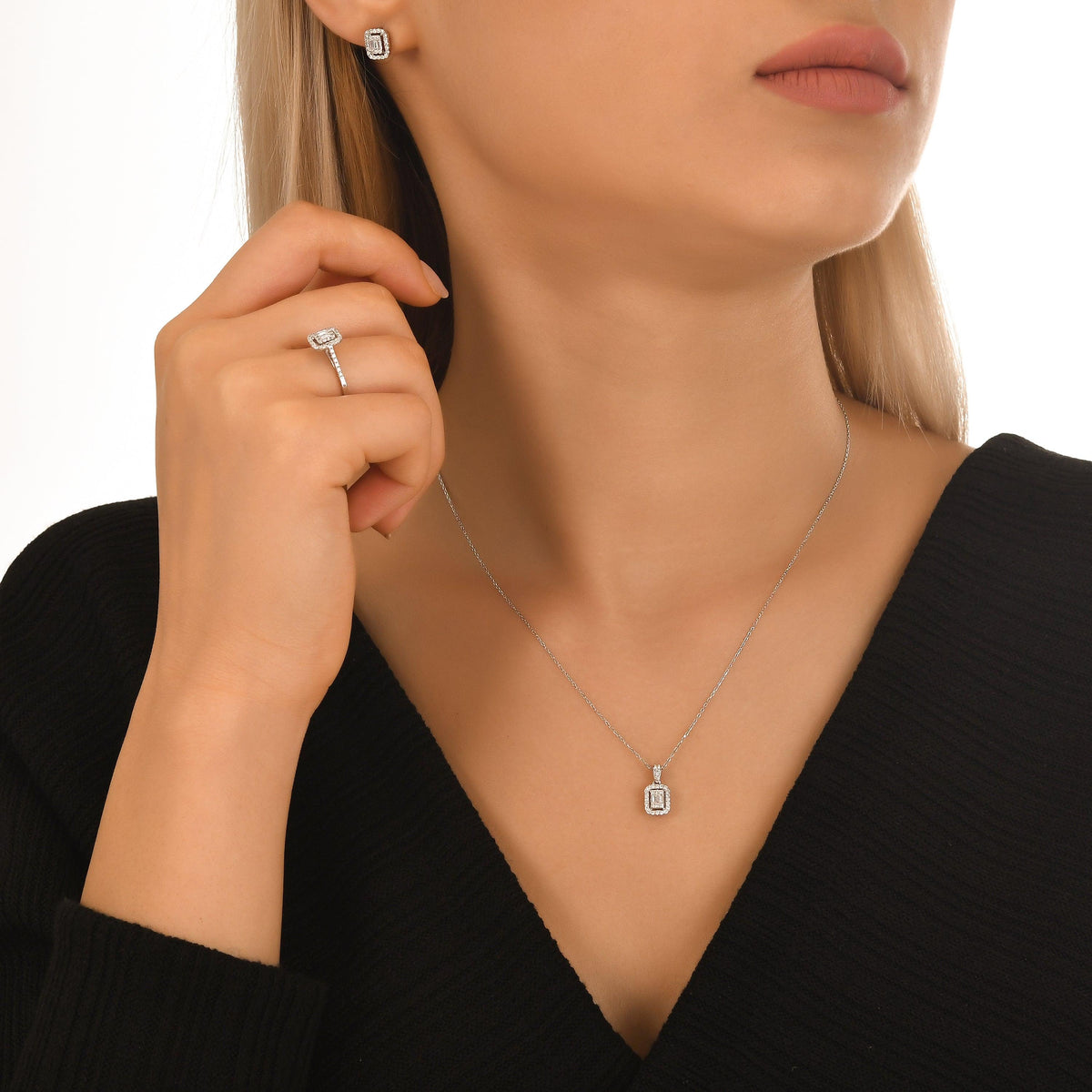 0.18 Karat Josie Baget Pırlanta Kolye