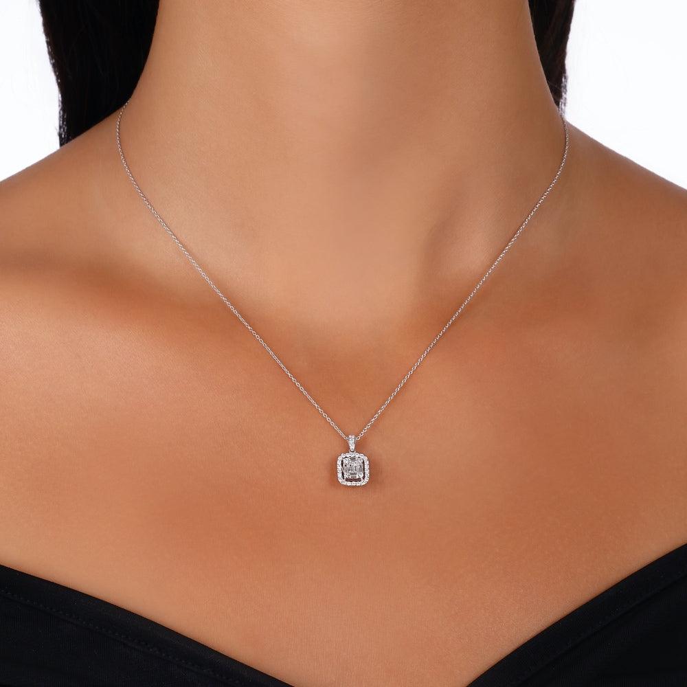 0.33 Karat Naomi Pırlanta Baget Kolye