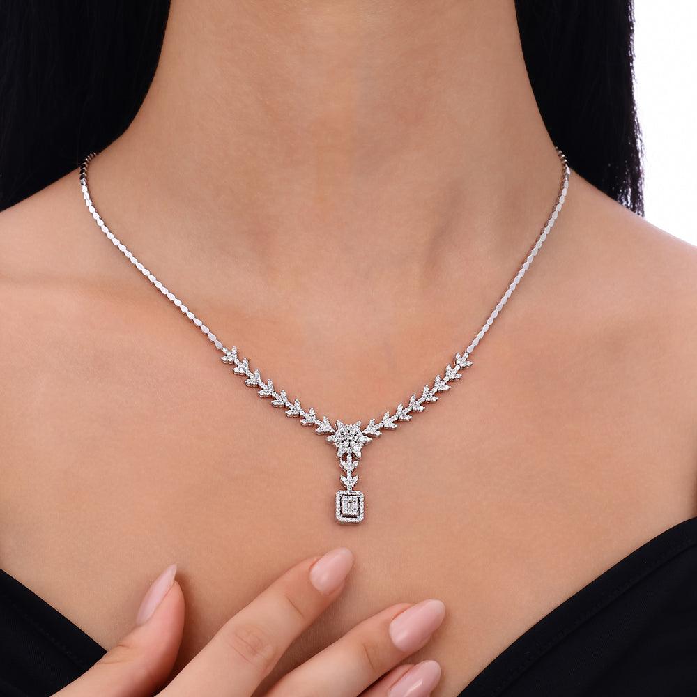 2.20 Karat Baget Pırlanta Gerdanlık