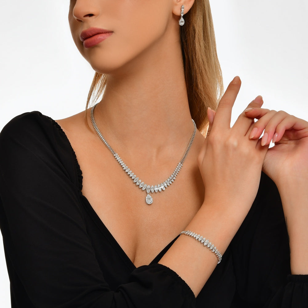 4.29 Karat Wedding Baget Pırlanta Gerdanlık
