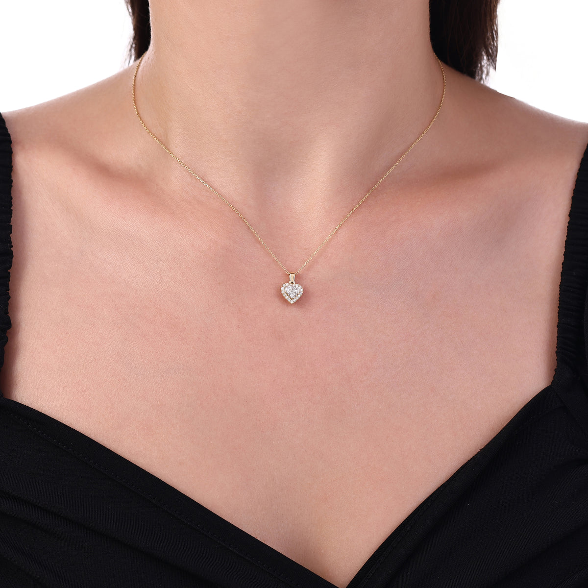 0.26 Karat Kalp Pırlanta Kolye