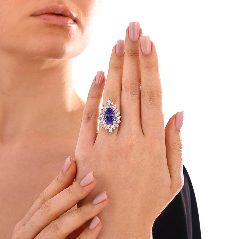 9.10 Karat Tanzanit Pırlanta Yüzük