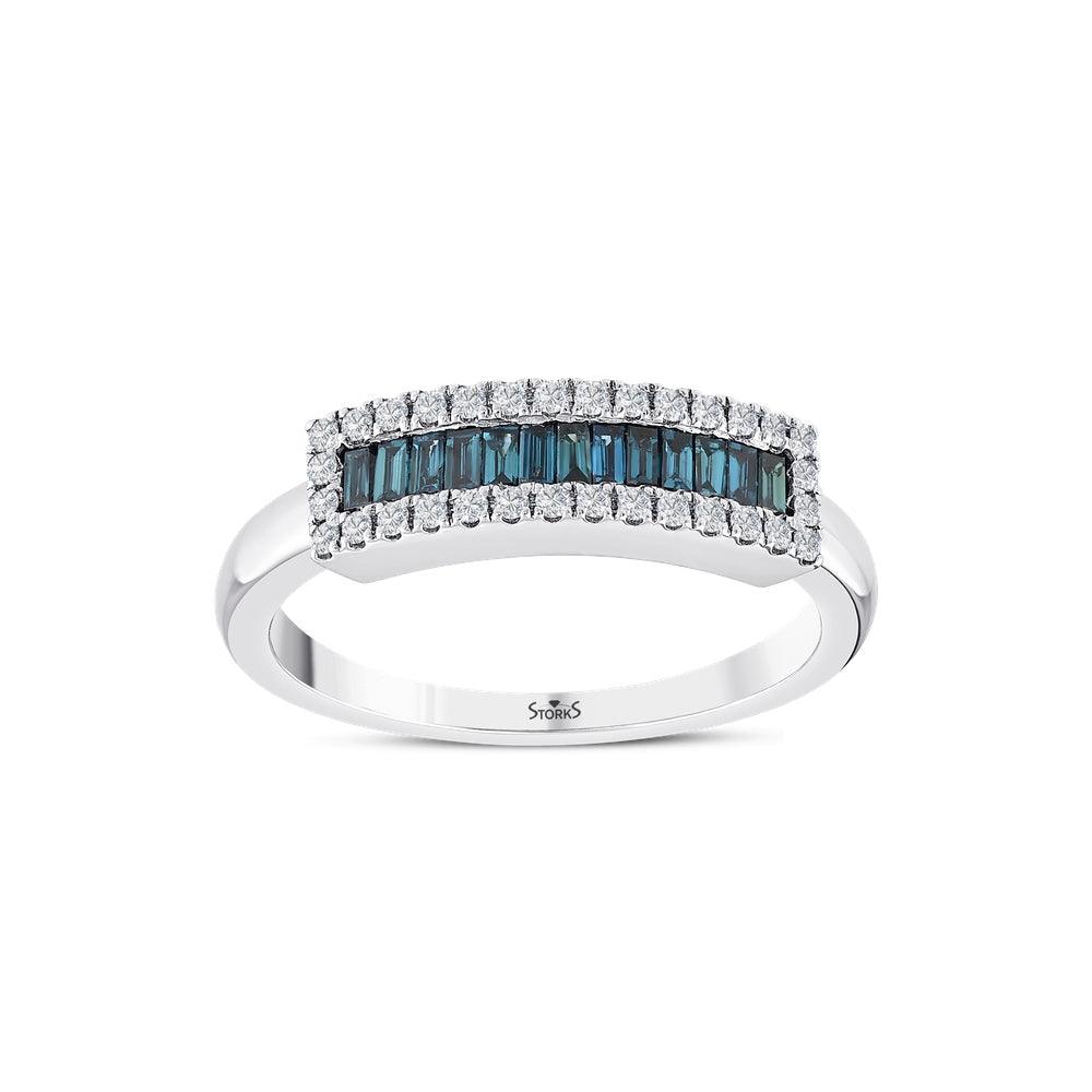 0.44 Karat Deep Blue Baget Pırlanta Yüzük