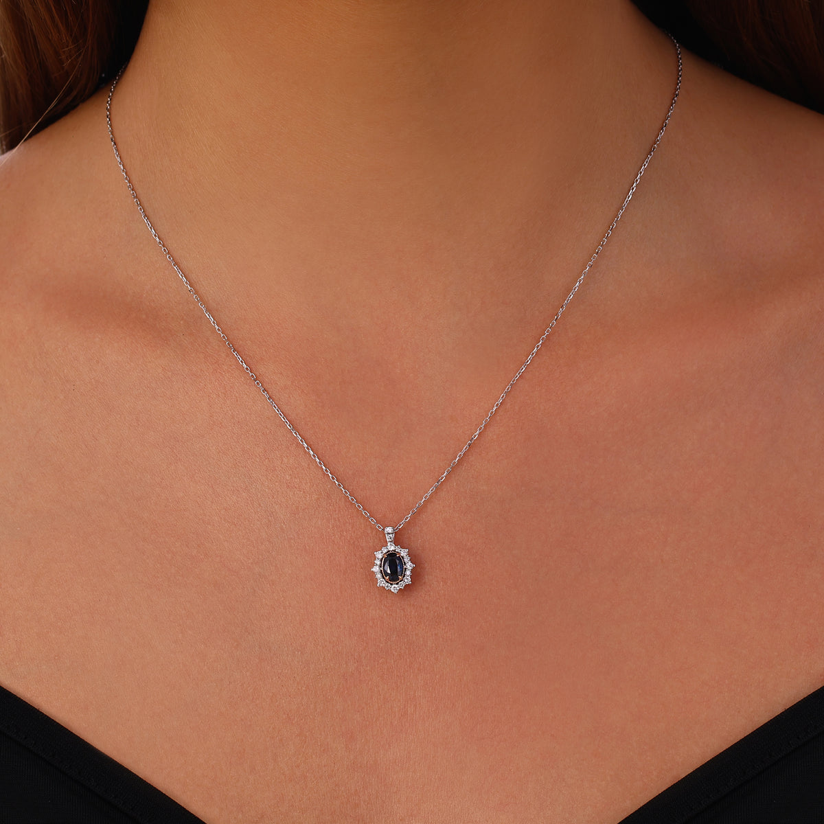 0.71 Karat Laranj Safir Pırlanta Kolye